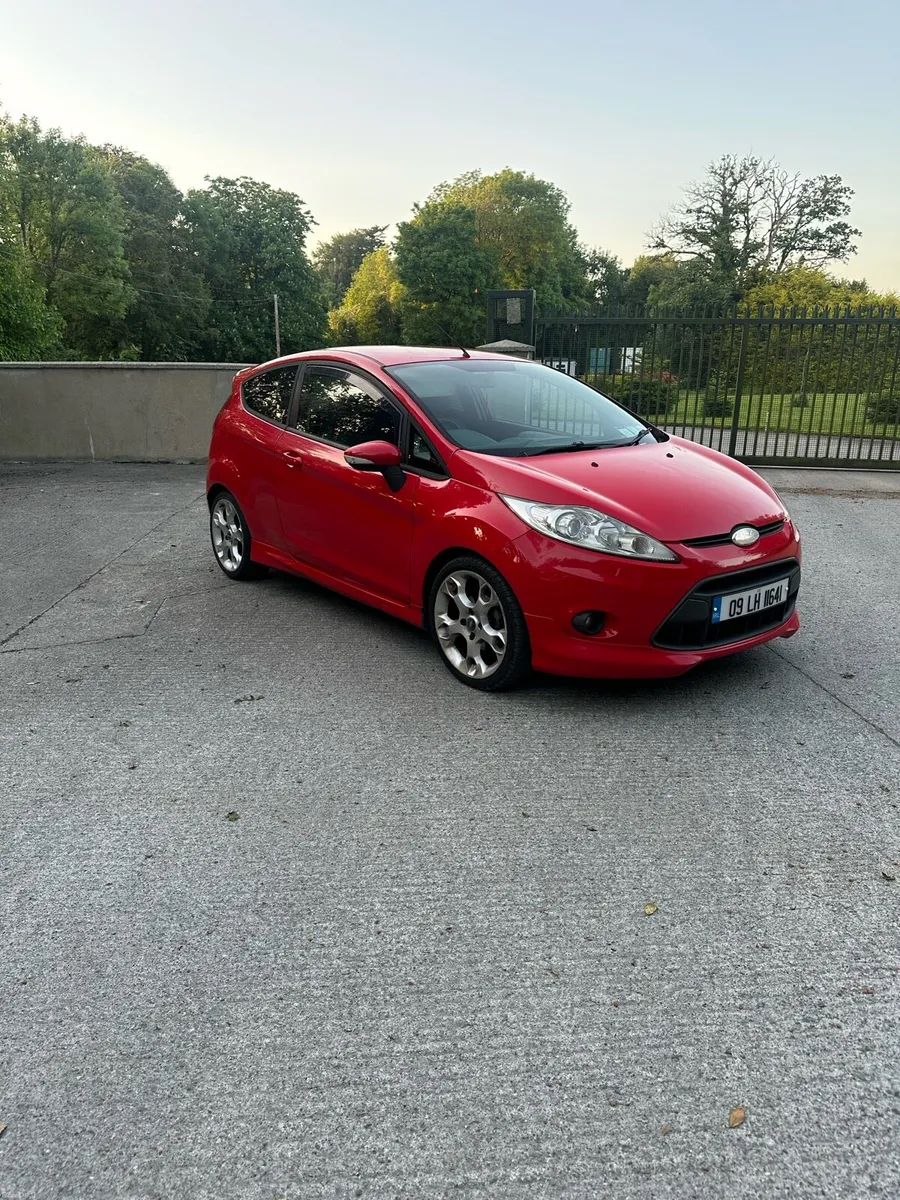 Ford Fiesta ZTech Sport - Image 2