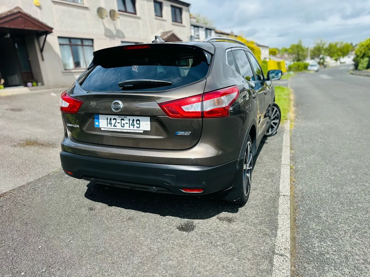 Nissan Qashqai SVE, Luxury Trim, Letterkenny - Image 6