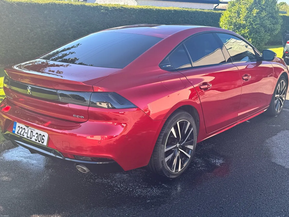 Car - Image 4