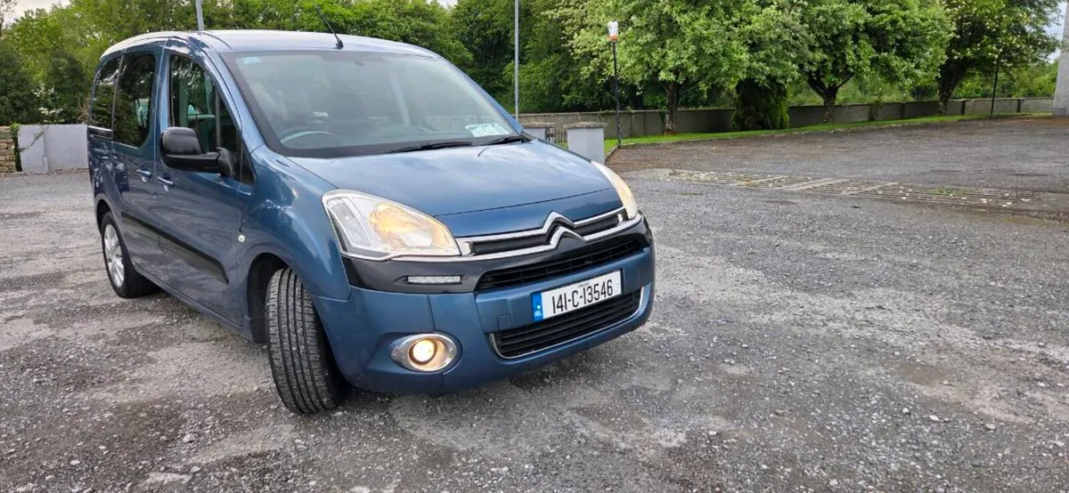 2014 Citreon Berlingo Multispacewheelchair vehicle - Image 2