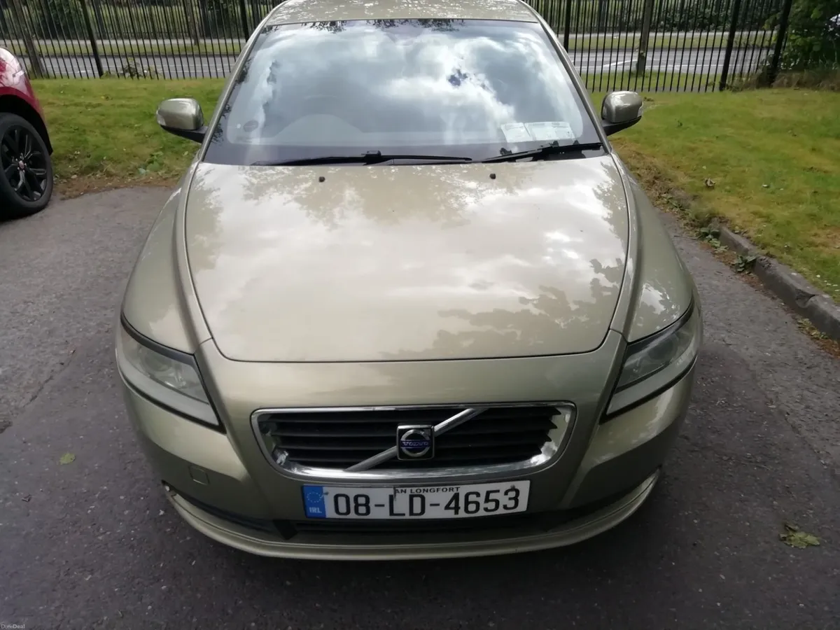 Volvo S40 2008 - Image 1