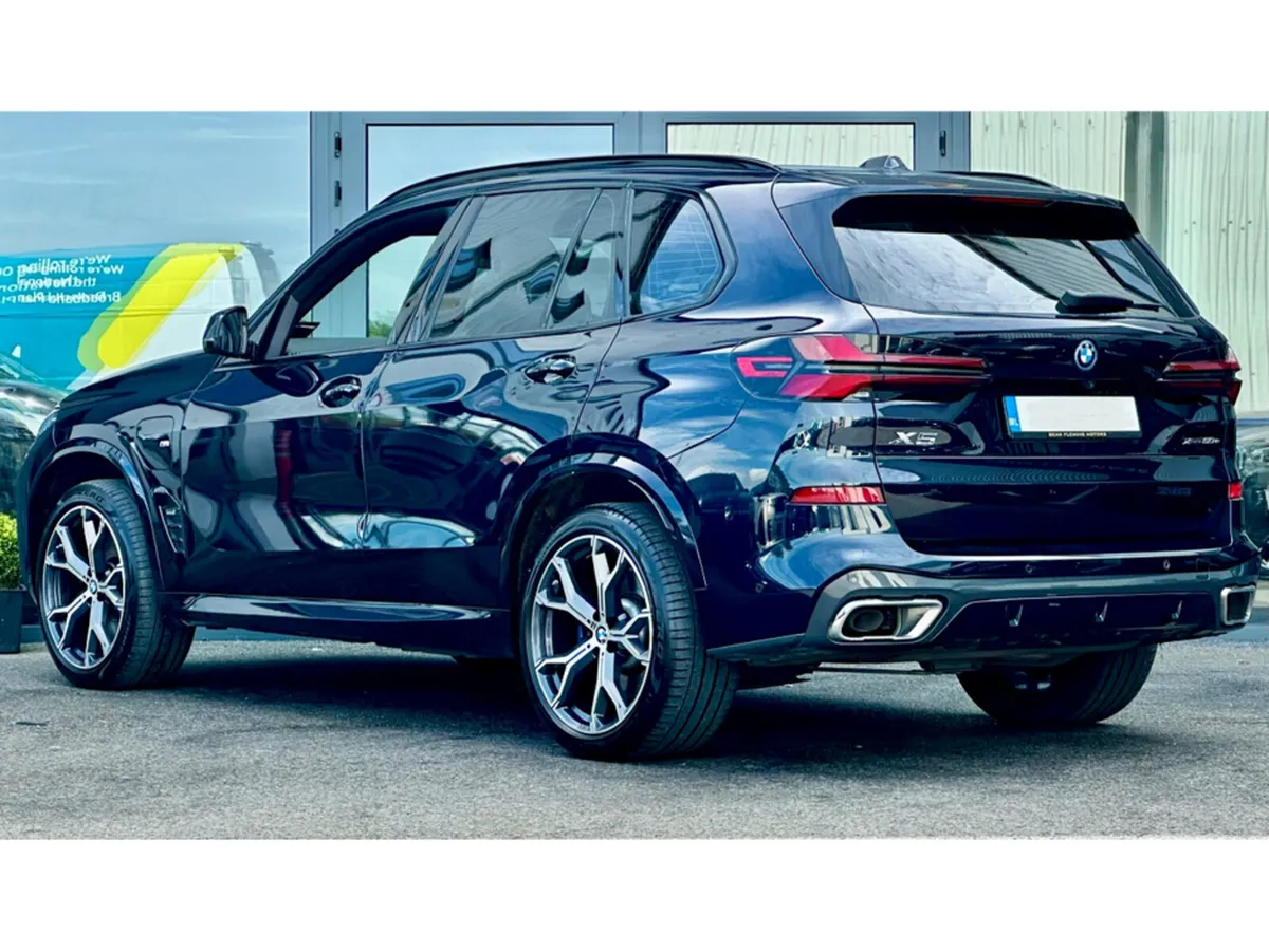 BMW X5 XDRIVE50E X5MH M SPORT 4DR X5MC AUTO - Image 3