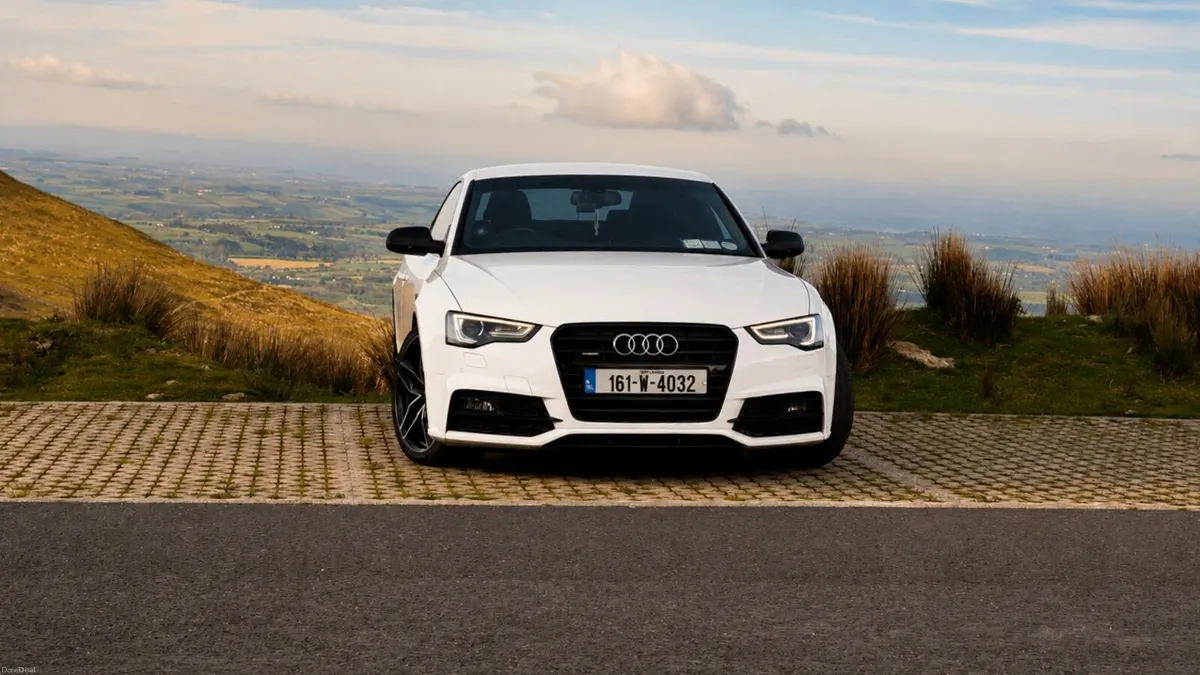 Audi A5 S-Line Black-Edition.      Great Condition - Image 4
