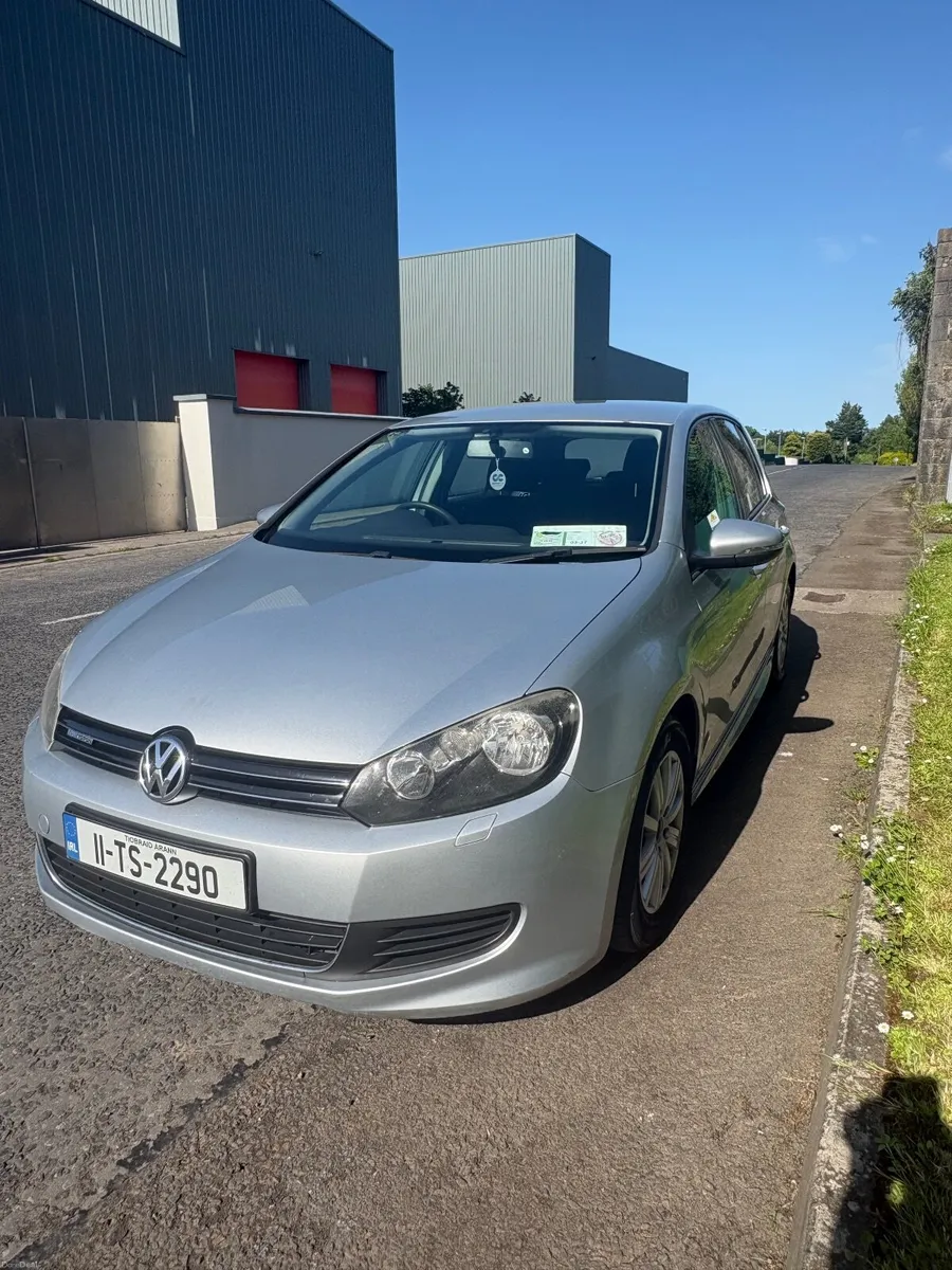 2011 Volkswagen Golf TDI blue motion - Image 2