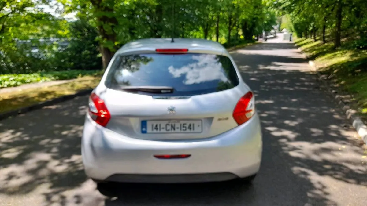 Silver Peugeot 208 2014 Diesel – Economic - Image 4