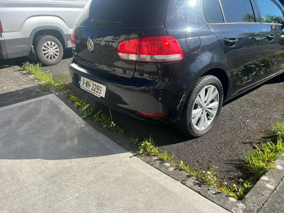 Volkswagen golf - Image 3