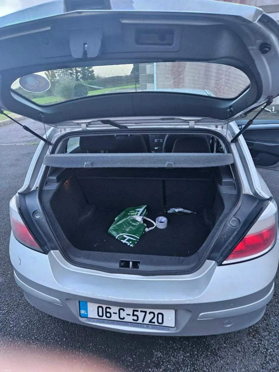 Opel Astra - Image 2