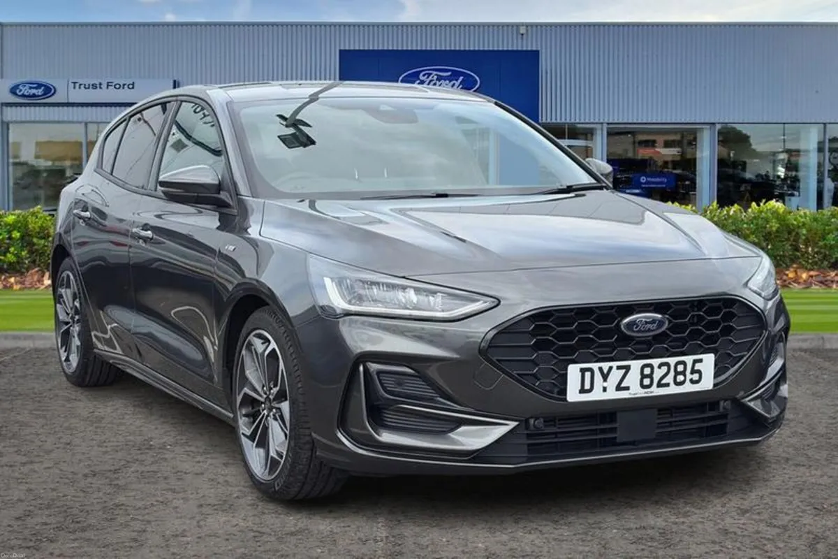 Ford Focus ST-Line X - Image 1