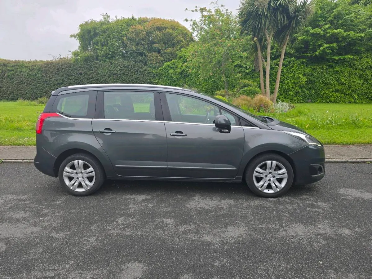 Automatic Peugeot 5008 - Image 4