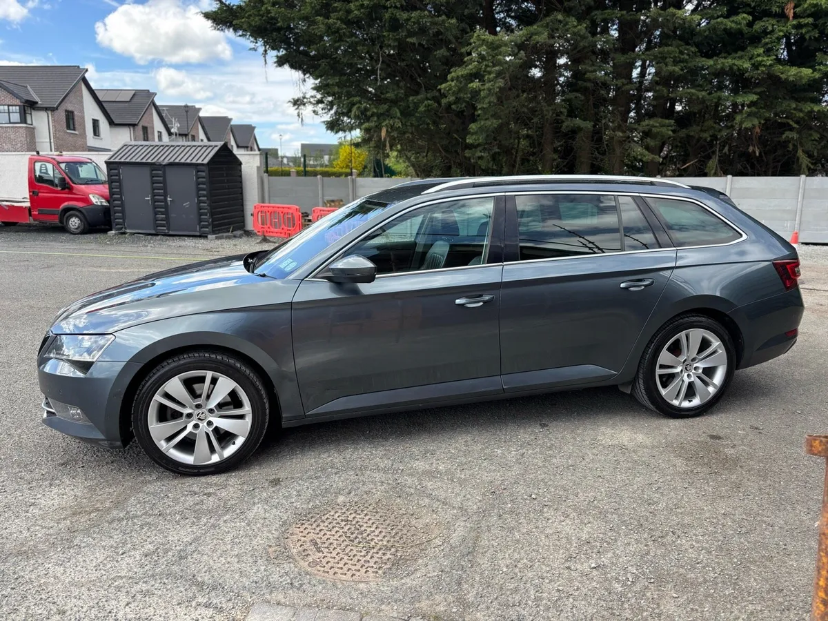 2017 Skoda superb (New NCT) - Image 4