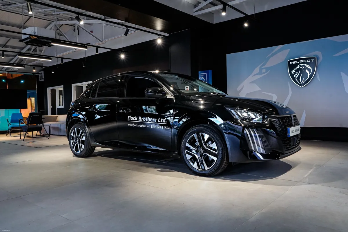 2026 Peugeot 208 Allure HYBRID 110bhp e-DCS6 Auto - Image 1