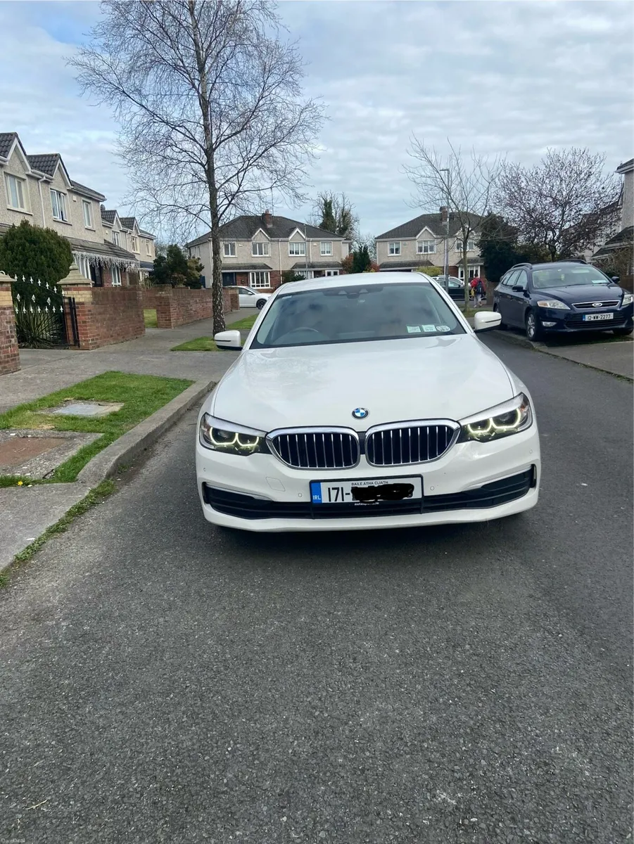 Car - Image 1