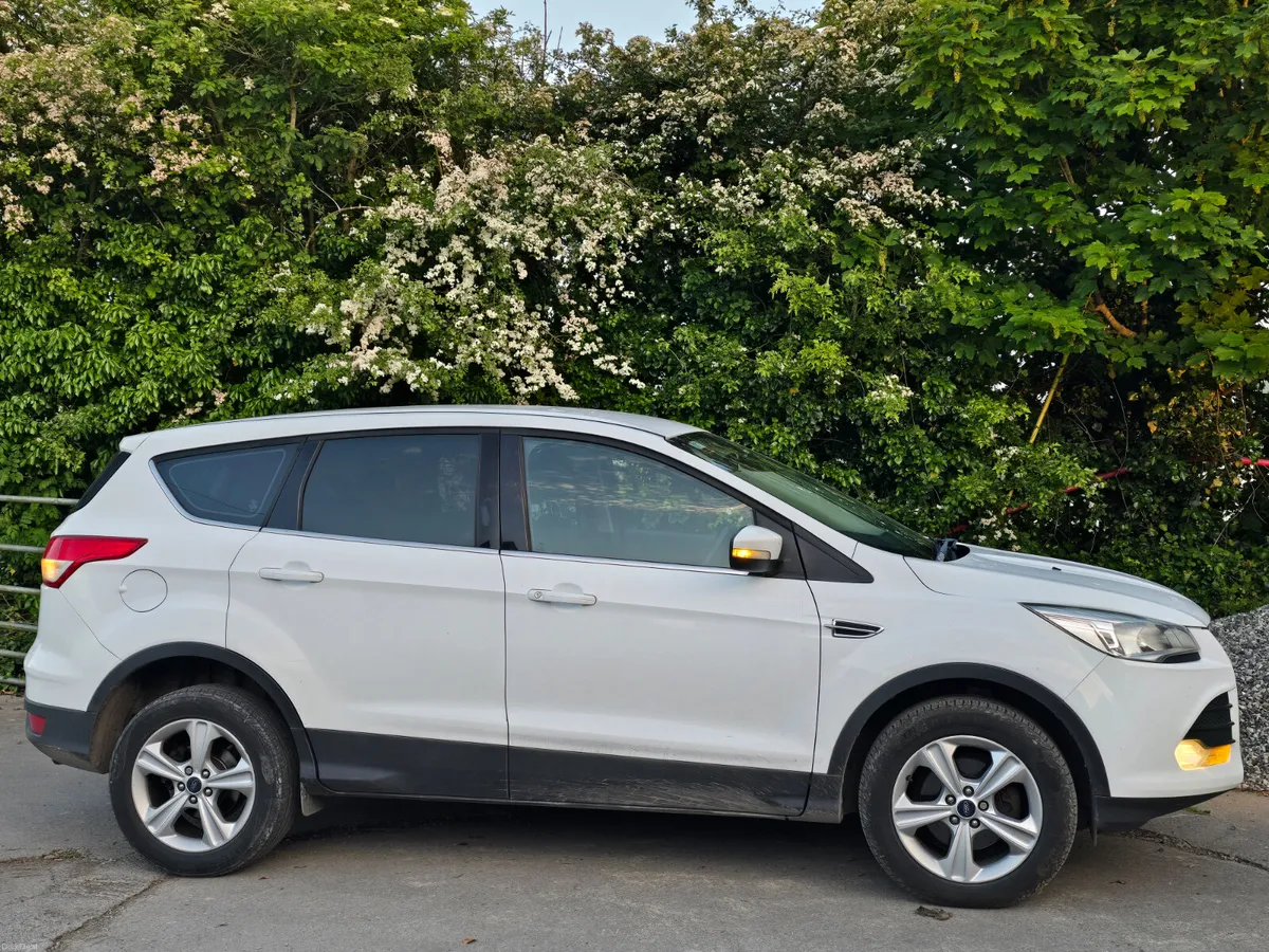 Ford Kuga 2016 petrol ⛽️ nct&tax €5999 - Image 3
