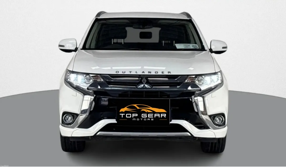 2018 Mitsubishi Outlander 2.0 Petrol Plug in Hybri - Image 1