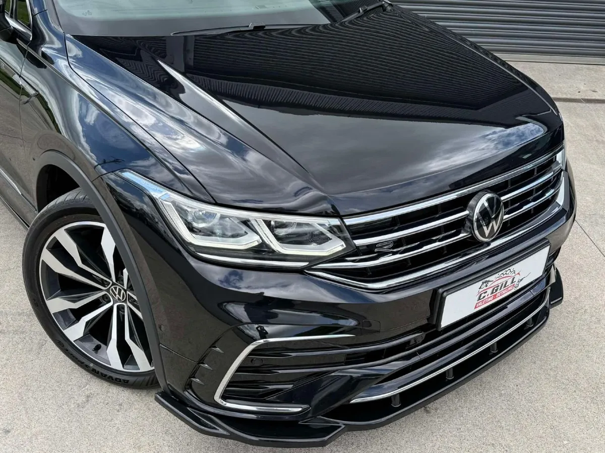 Volkswagen Tiguan 2021 - Image 2