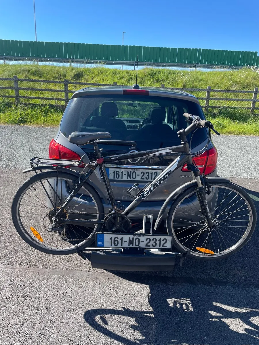 Opel Meriva, integrated 2 bike carrier rear bumper - Image 1