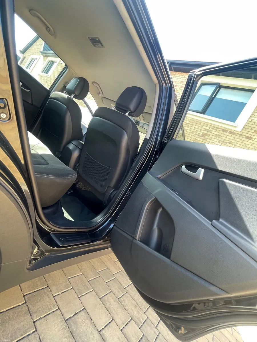 Kia Sportage 2012 - Image 3