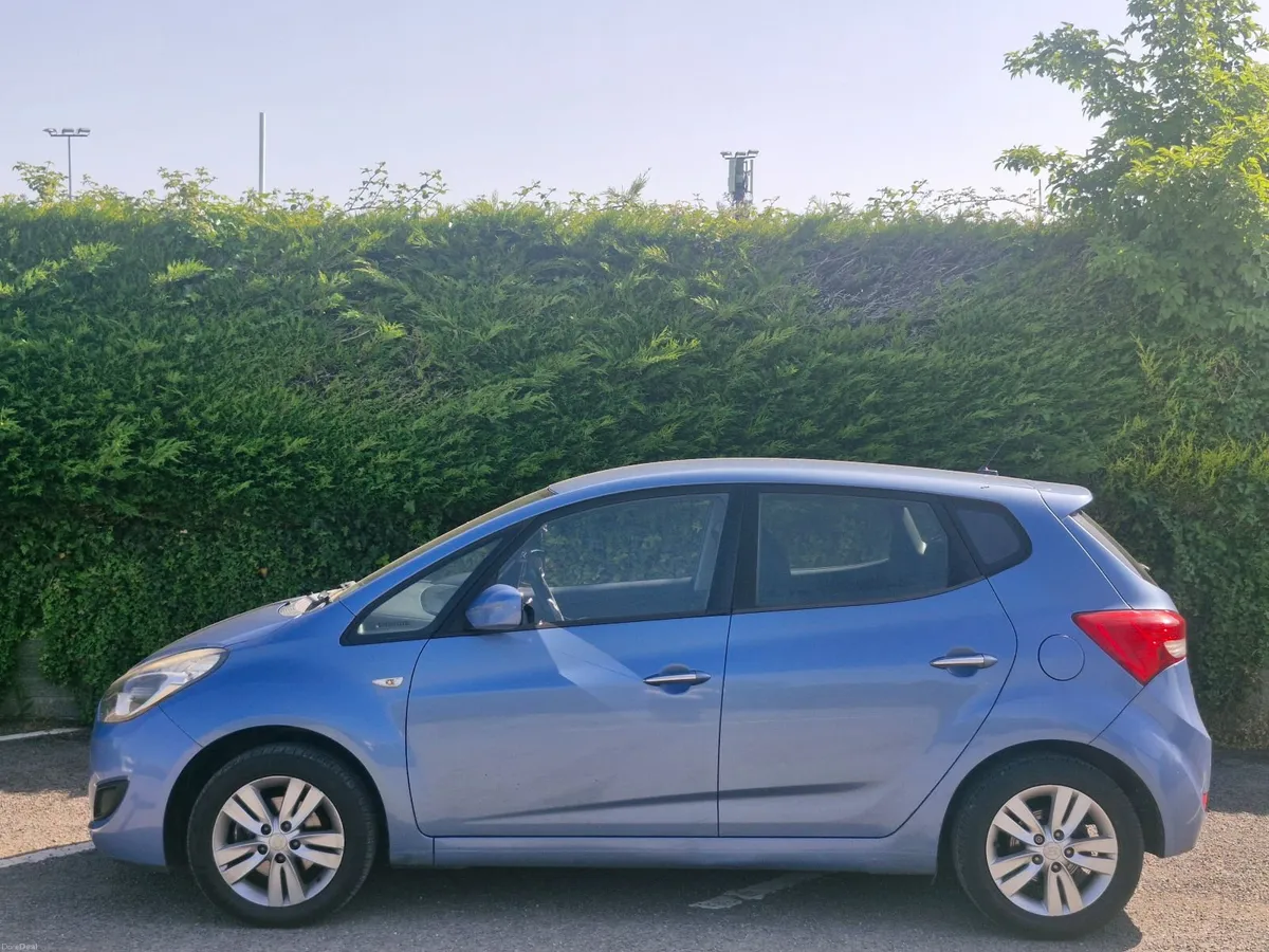 Hyundai ix20 2011 - Image 4