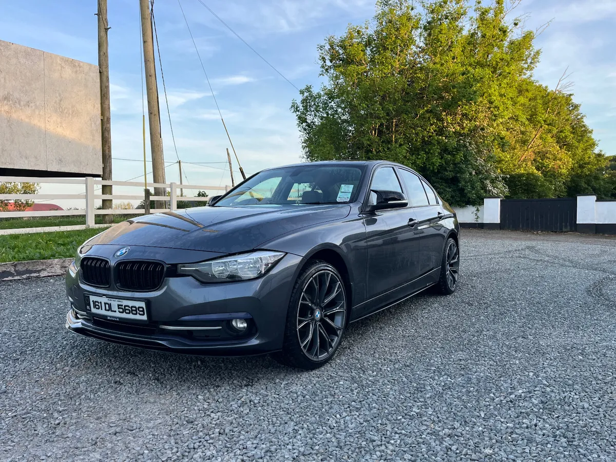 BMW 3-Series 2016 - Image 2