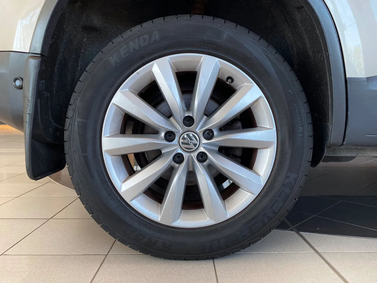 Volkswagen Tiguan 2013 2.0TDI 110HP LIFE & LEISURE - Image 6