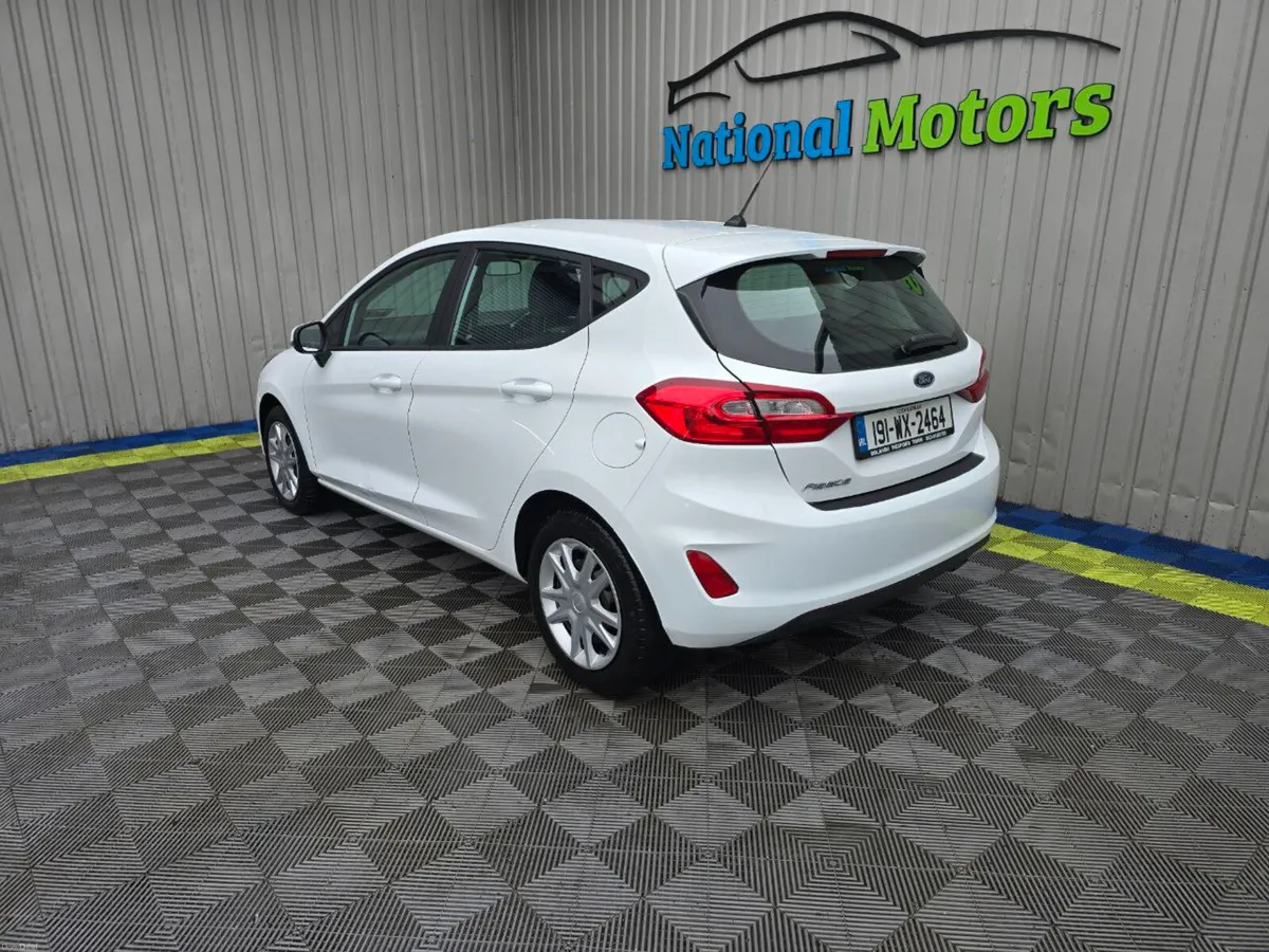 2019 Ford Fiesta Petrol 1.1 Ti-VCT Zetec - Image 5