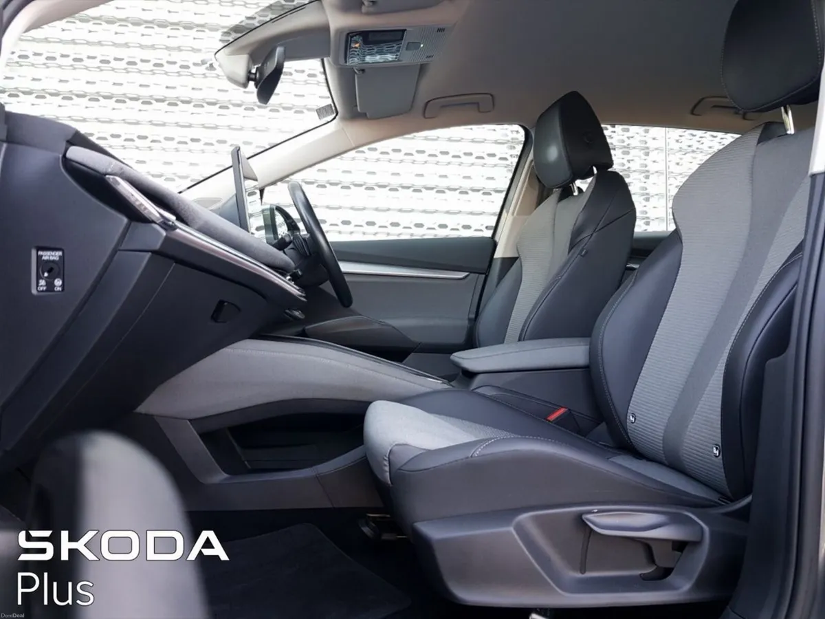 Skoda Enyaq IV 80 RWD - Image 3