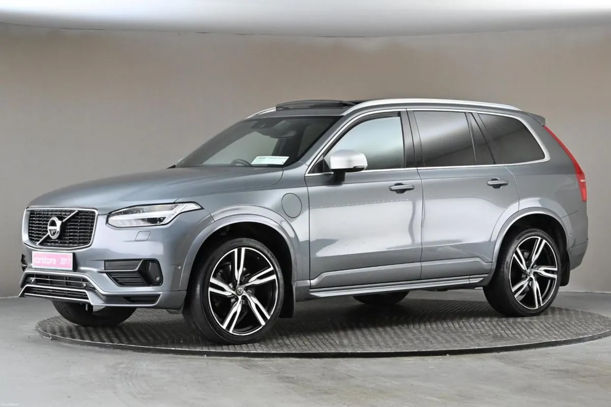 Volvo XC90 T8 PHEV R-DESIGN GEARTRONIC 7SEATS **FU - Image 4