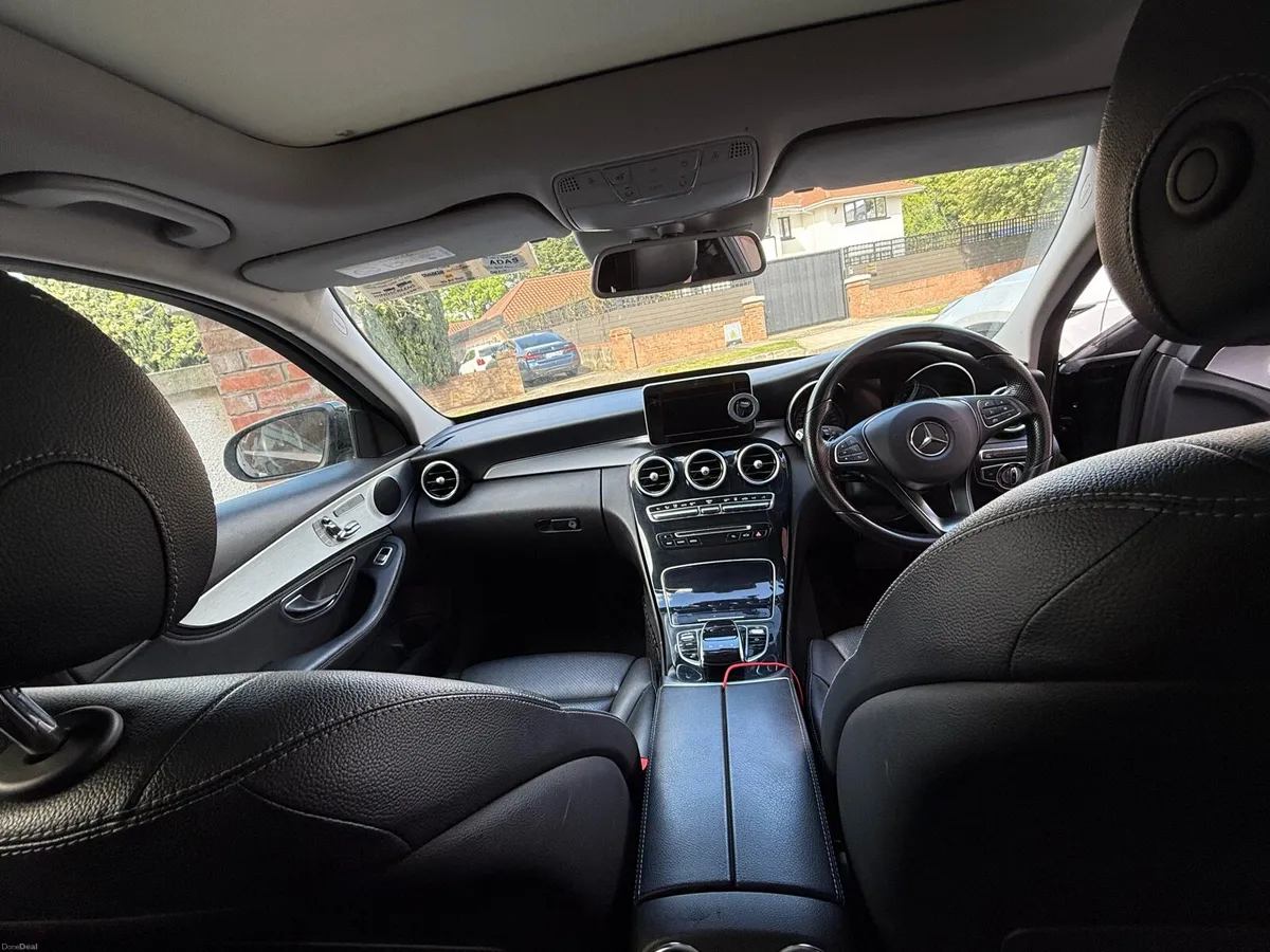 Mercedes c350e - Image 3