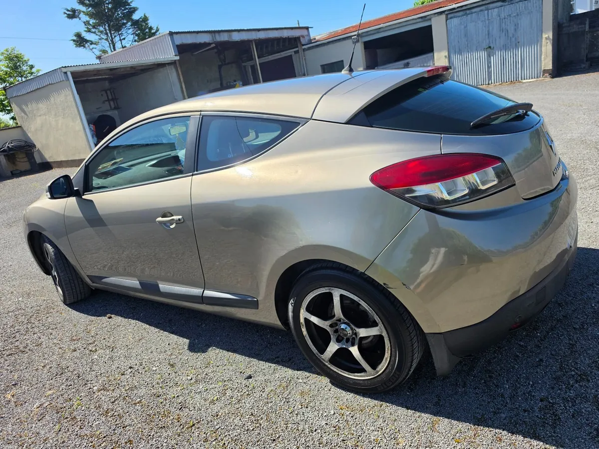 Renault Megane 2010 - Image 3