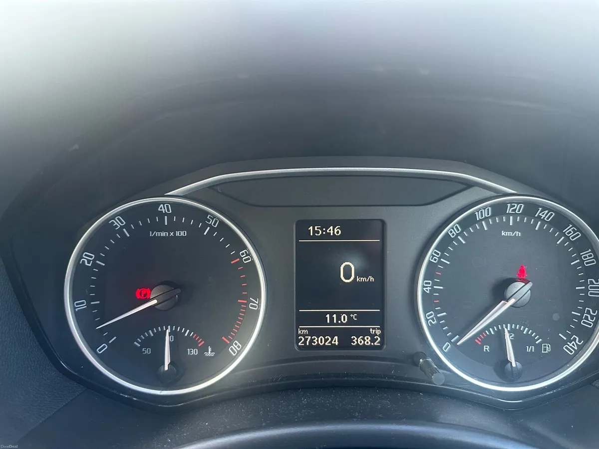 Skoda Octavia 2013 - Image 2