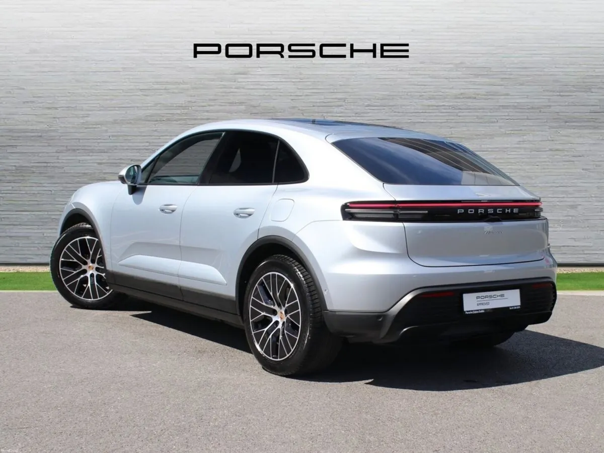 Porsche Macan Electric - Image 3