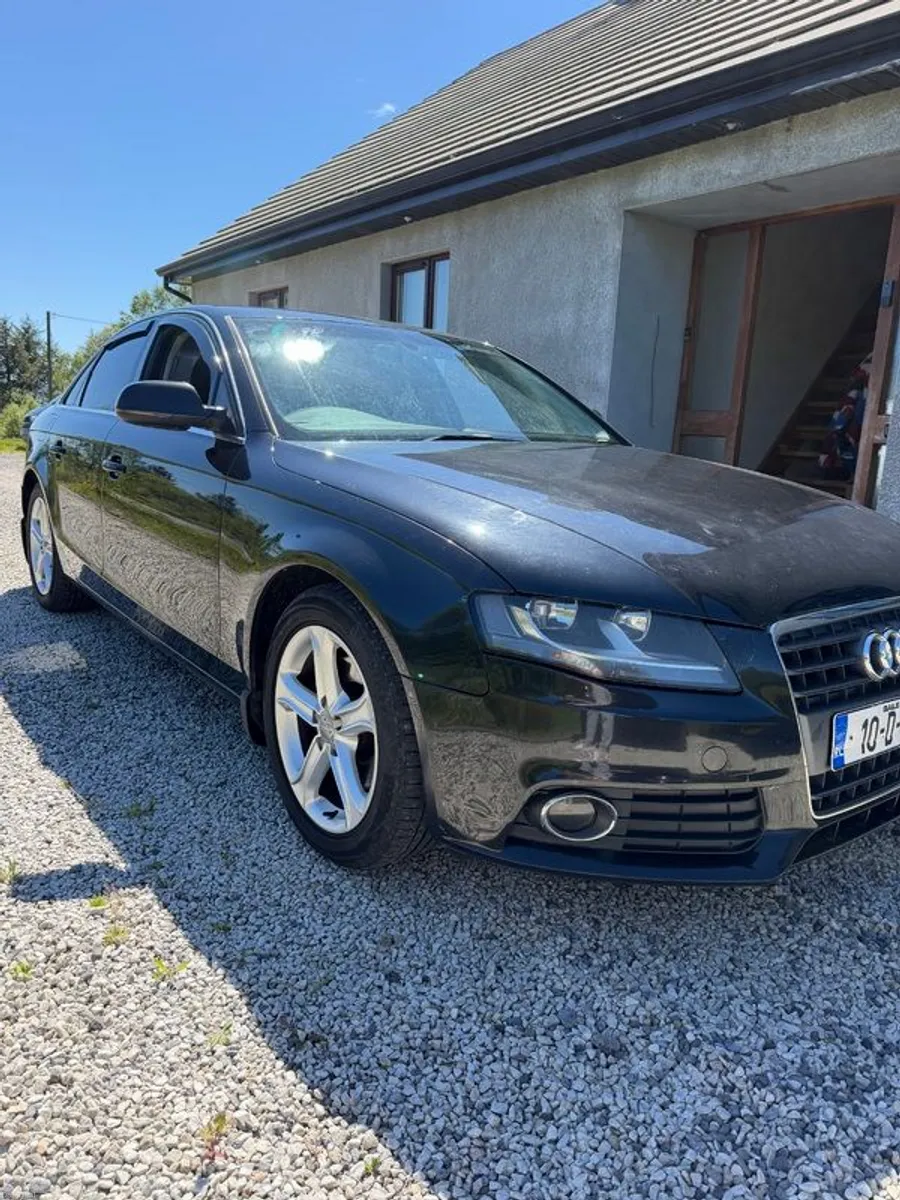 2010 Audi A4 - Image 3
