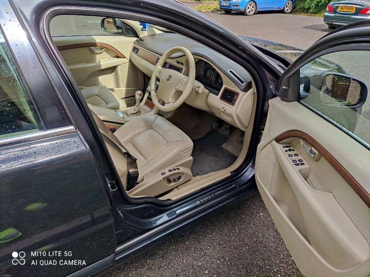 Volvo S80 2.0 diesel 2009 - Image 4