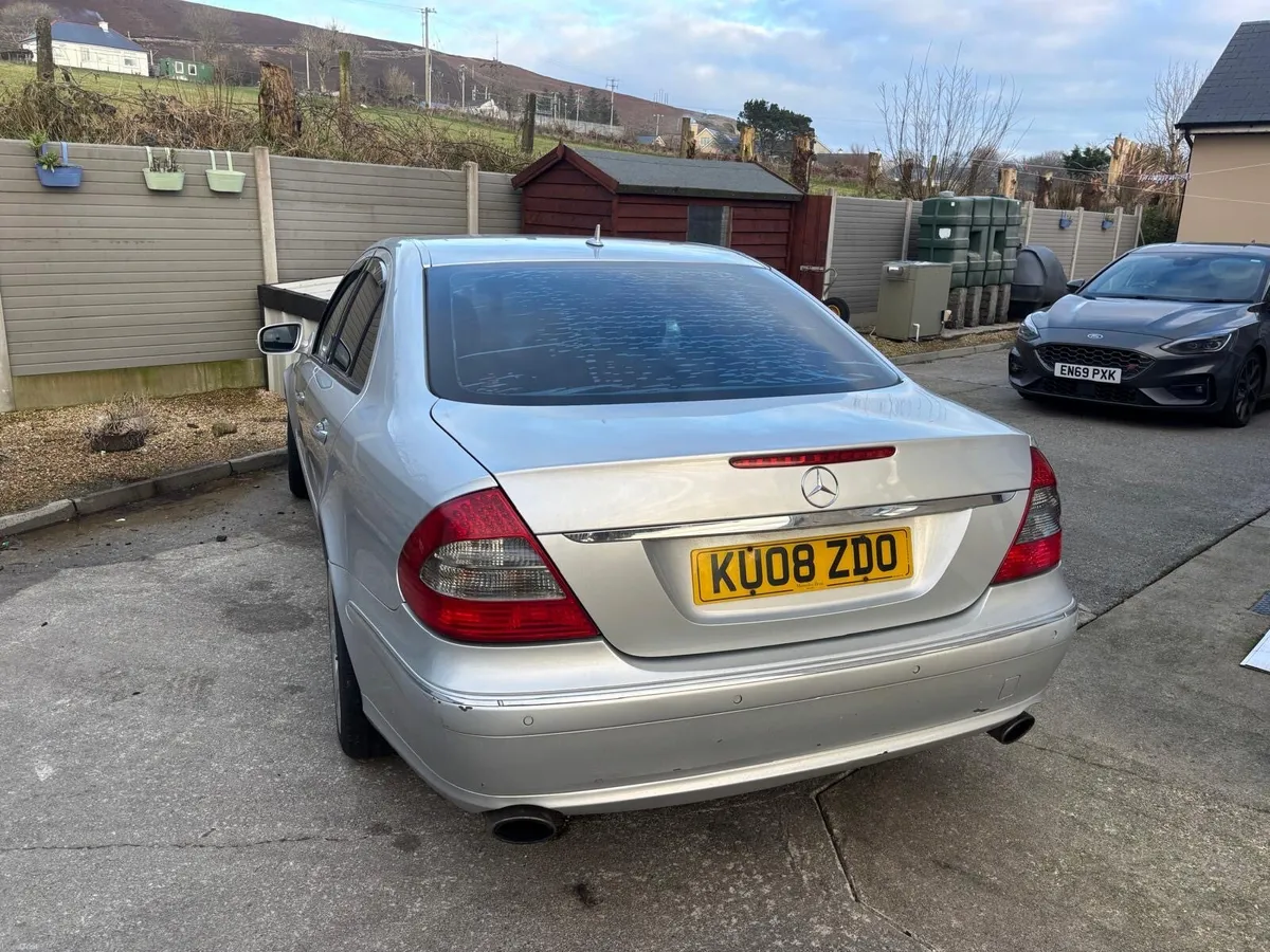 Mercedes E270 - Image 1