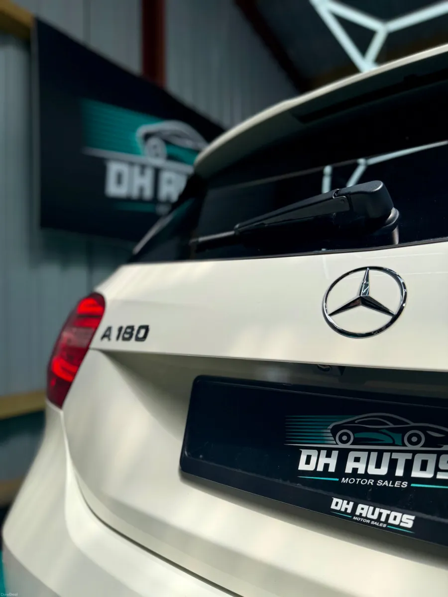 2015 Mercedes A180 - Sunroof - Image 4