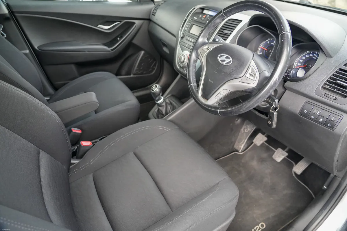 2014 Hyundai ix20 1.4 Diesel Manual - Image 2