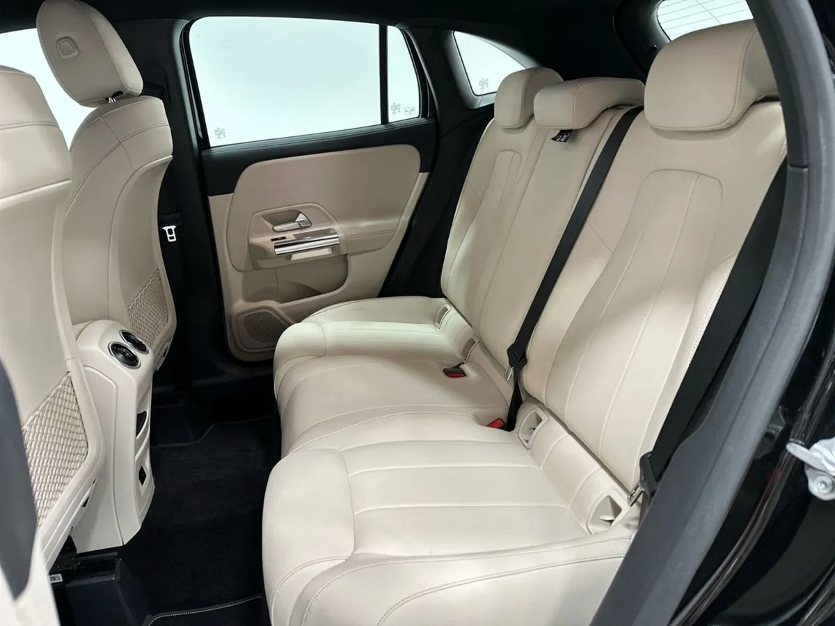 Mercedes-Benz GLA ***Deposit Taken*** GLA200 D Pro - Image 4