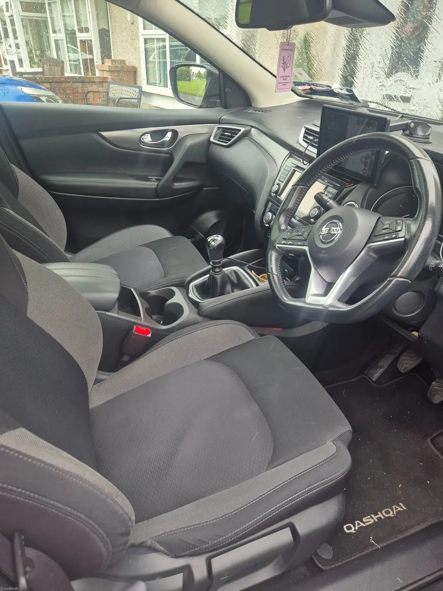Nissan Qashqai 2019 - Image 2