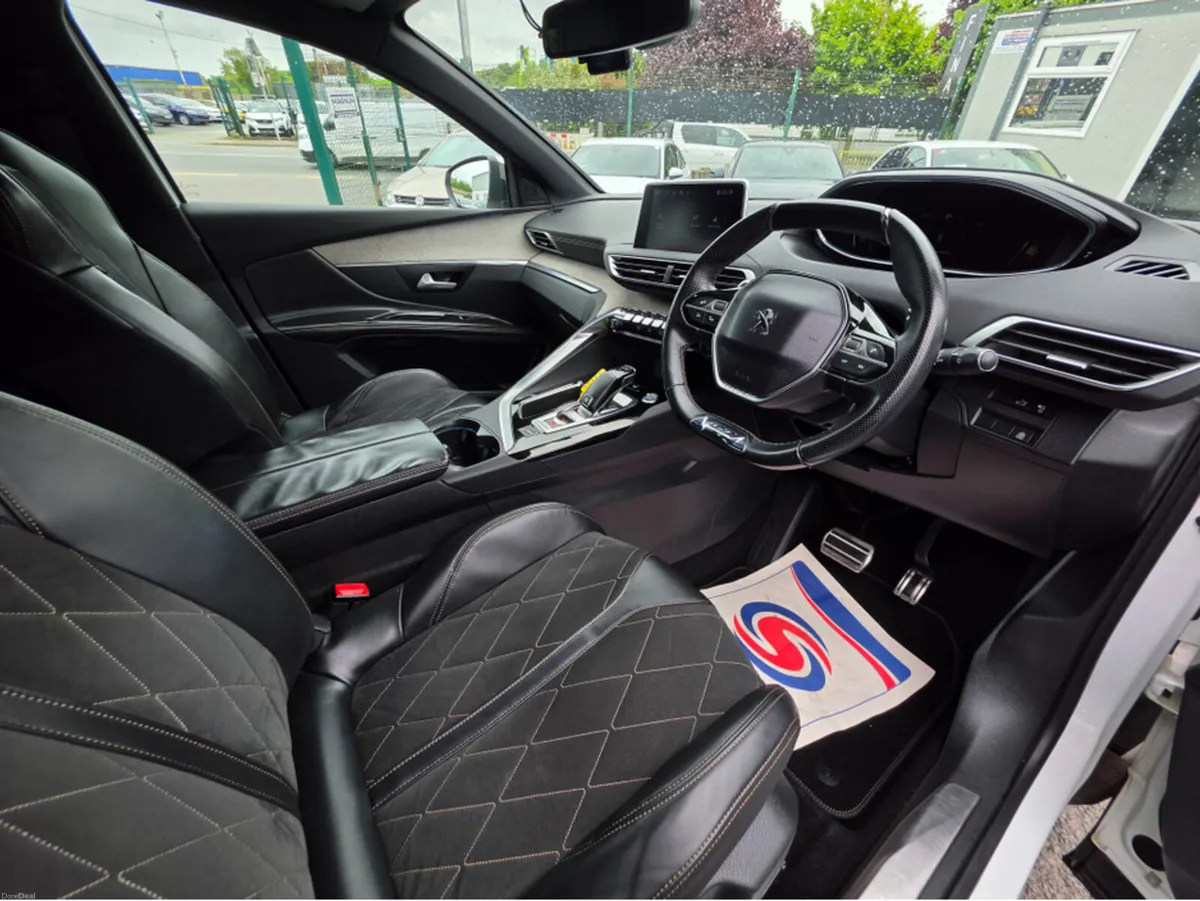 Peugeot 5008 GT LINE 7 SEATER - QUILTED LEATHER SE - Image 3