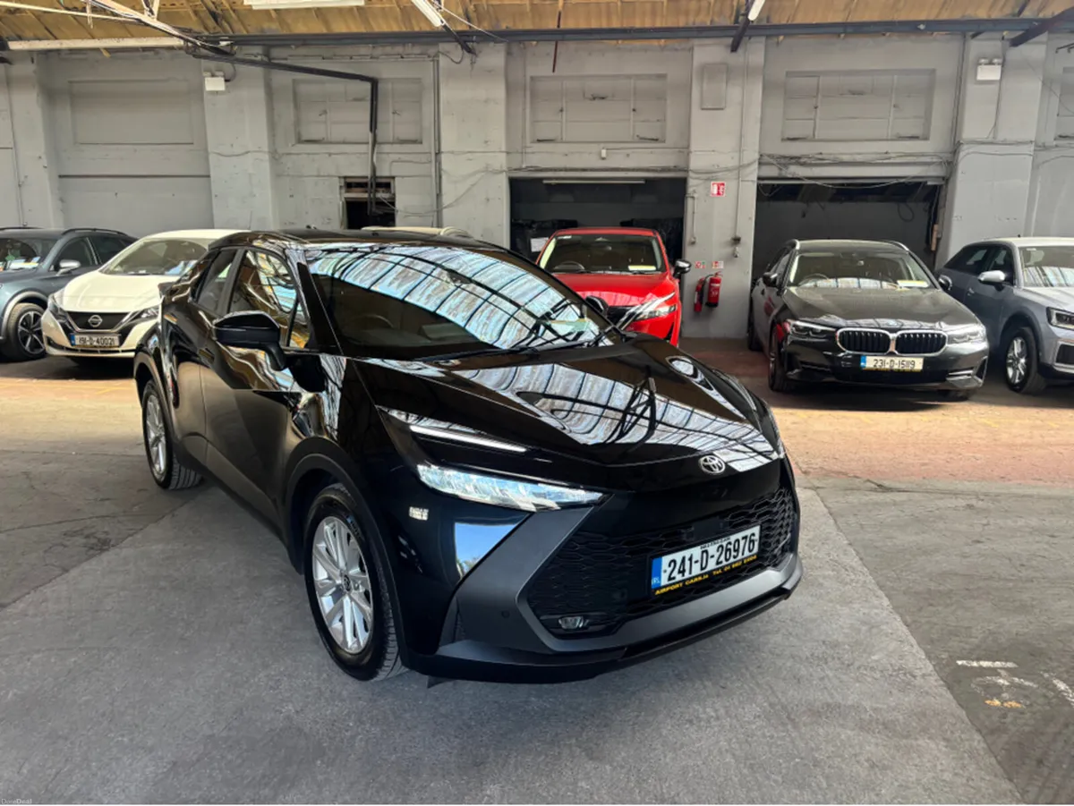 Toyota C-HR HYBRID LUNA 4DR AUTO New Model - Image 2