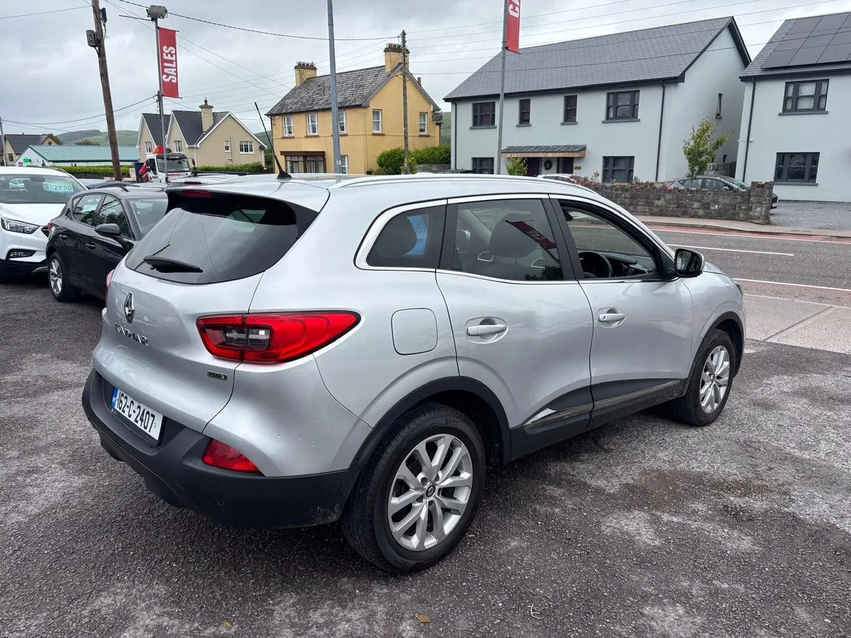 Renault Kadjar  2016  DIESEL  LOW  MILEAGE - Image 6