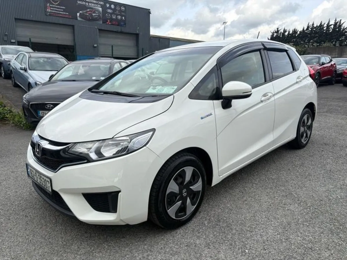 2016 Honda Fit 1.5L Petrol Hybrid Auto New NCT - Image 3