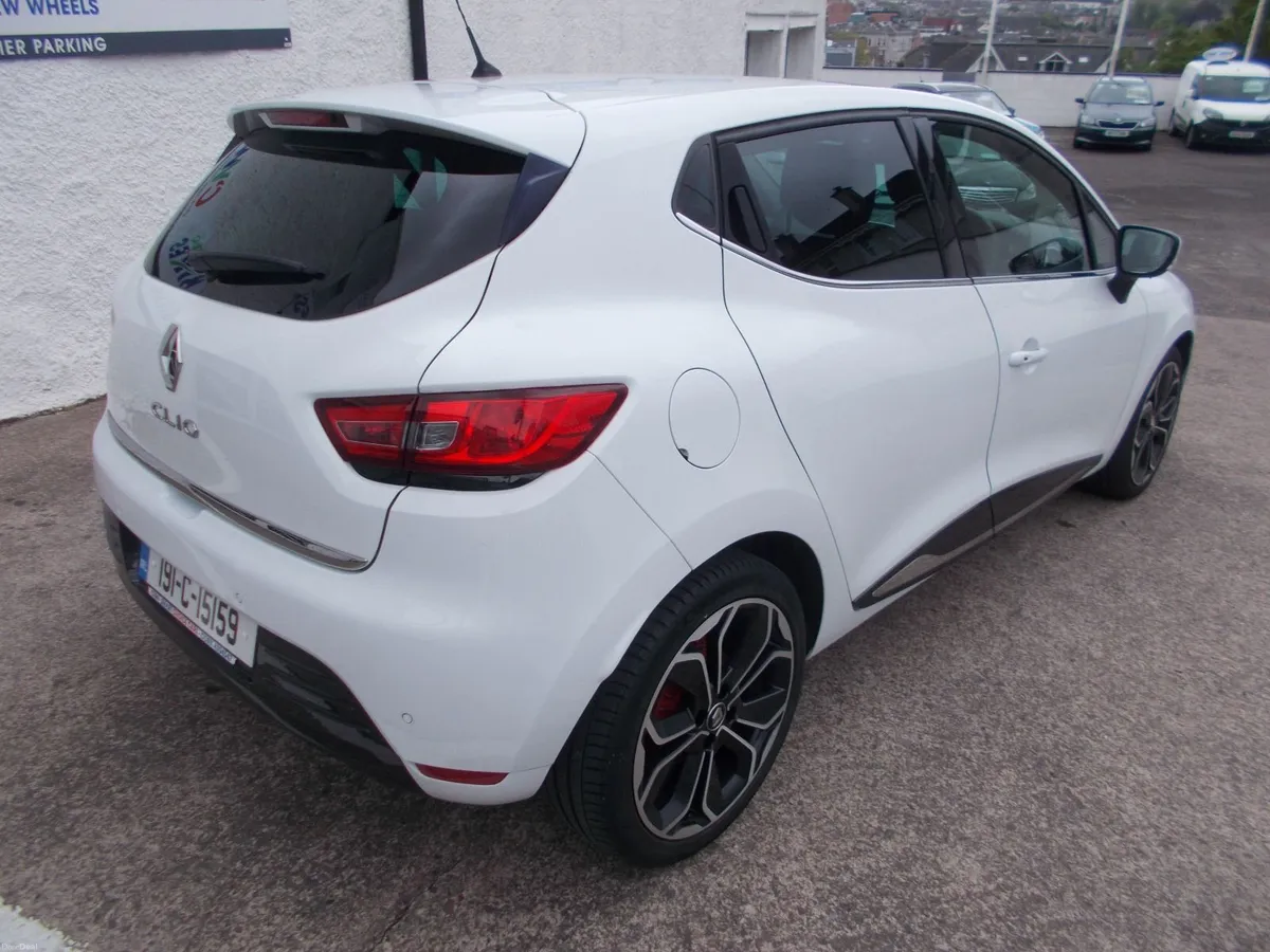 Renault Clio Iconic TCE - Just 74,000km- New NCT - Image 4