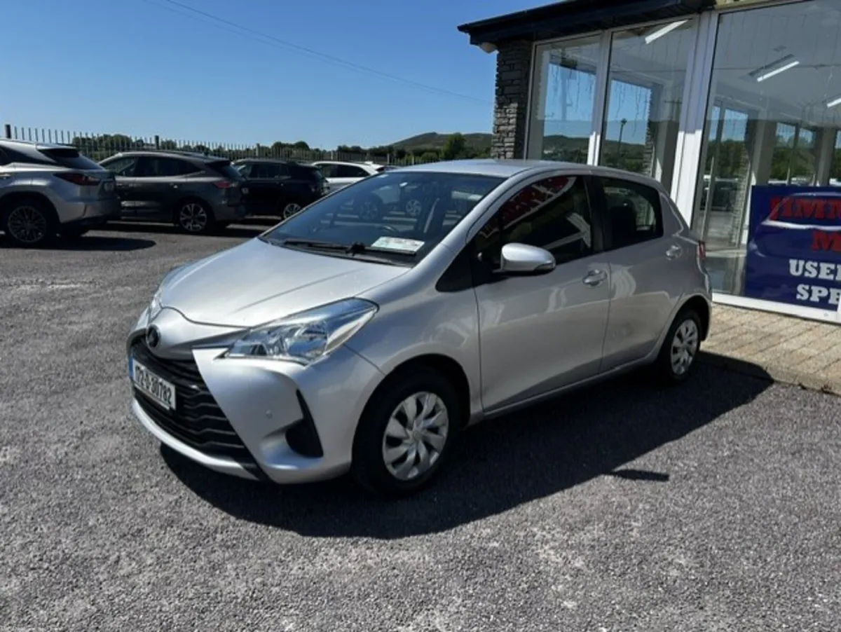 Toyota Vitz 2017 - Image 2
