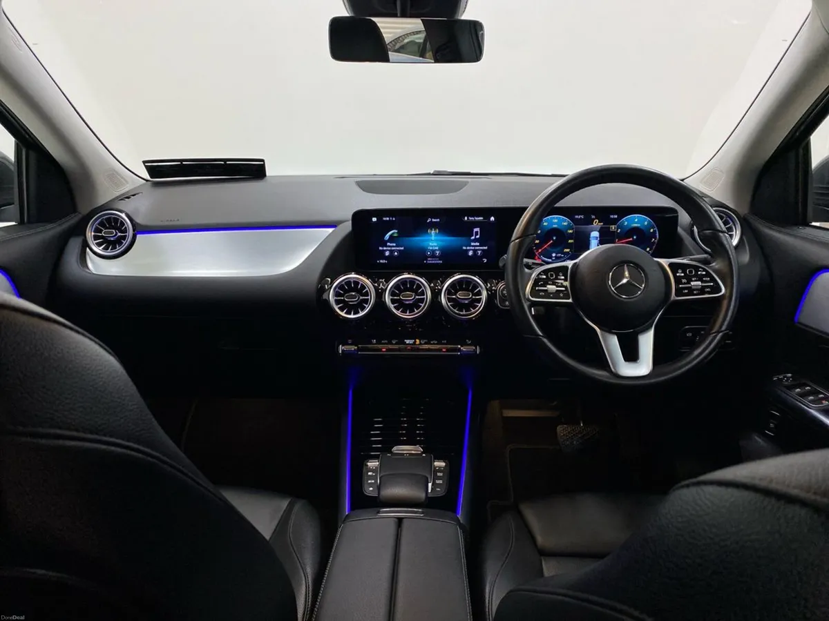 Mercedes-Benz GLA GLA 200 A/T Progressive | Revers - Image 4