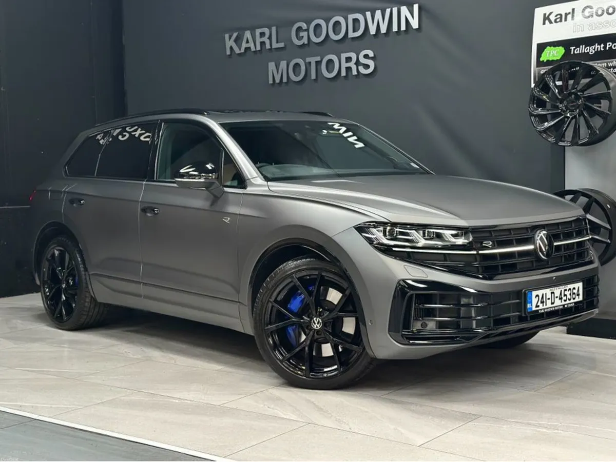 R 3.0 TSI PHEV FROZEN EDITION - Image 1