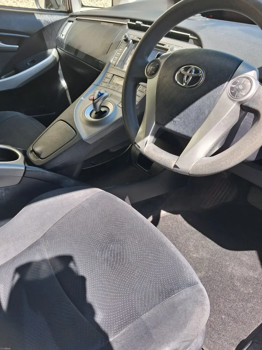 Toyota Prius 2016 - Image 4