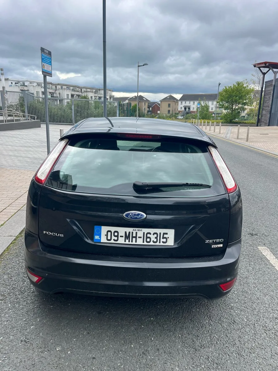 Ford focus - Image 2