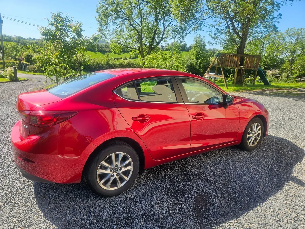 Mazda Mazda3 2016 - Image 2