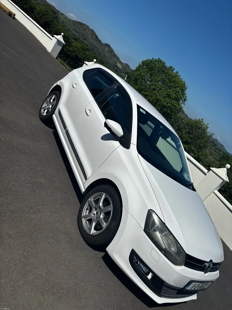 Volkswagen Polo Automatic - Image 4